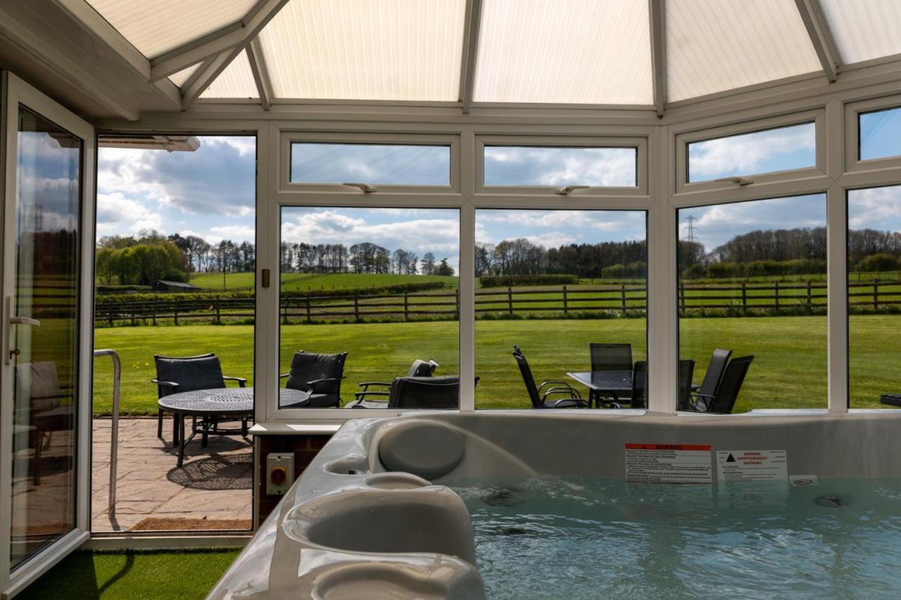 Tixall Manor Farm Stafford Exterior photo
